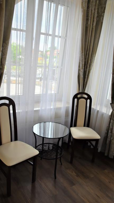 Willa Różana - Apartamenty i Pokoje Gościnne Sandomierz Exterior foto
